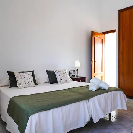 公寓 Bright House With Working Space *