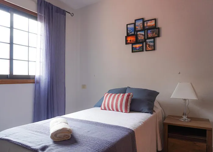 Bright House With Working Space * El Medano (Tenerife)