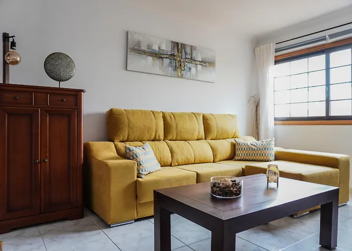 Bright House With Working Space El Medano (Tenerife)