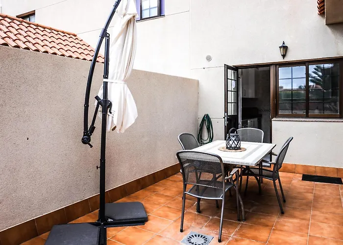 Bright House With Working Space El Medano (Tenerife)