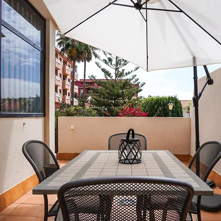 Апартаменты Bright House, Pool & Workspace Near Medano *