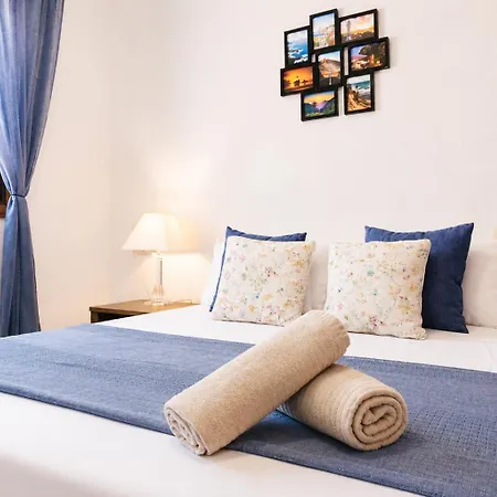 Bright House, Pool & Workspace Near Medano * Ελ Μέντανο