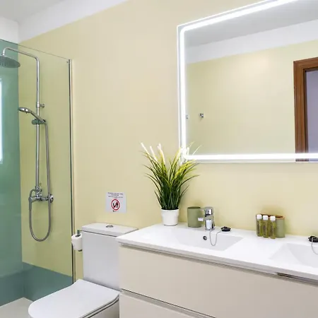 Bright House, Pool & Workspace Near Medano *